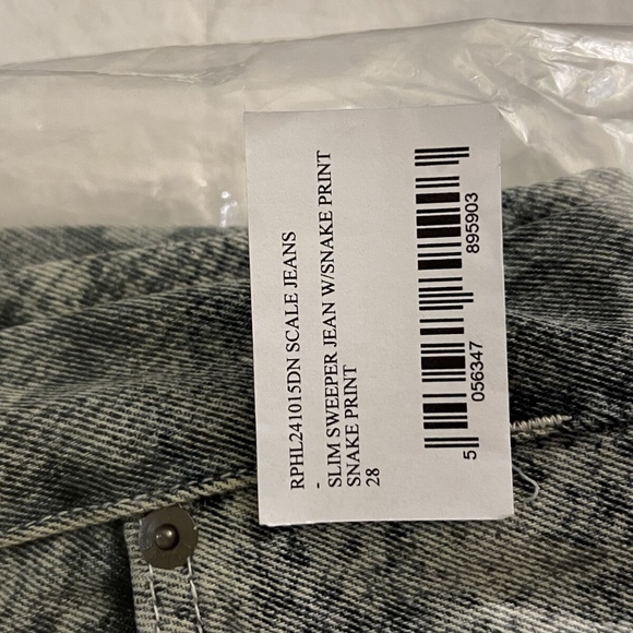 BRAND NEW Ragged Priest Snake Print Jeans Slim Sweeper Jean wSnake Print SIZE 28 - Picture 4 of 6